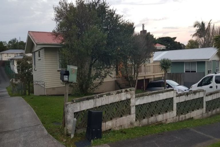 Photo of property in 40 Tahi Terrace, Glen Eden, Auckland, 0602