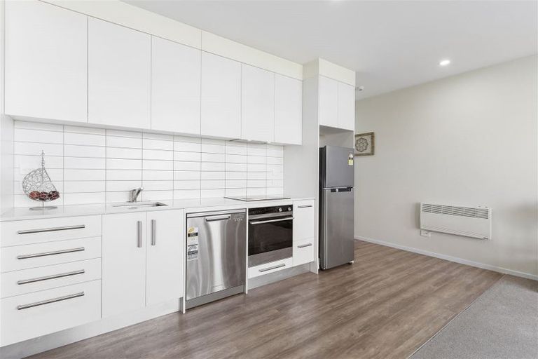 Photo of property in 102/38c Fraser Avenue, Northcote, Auckland, 0627