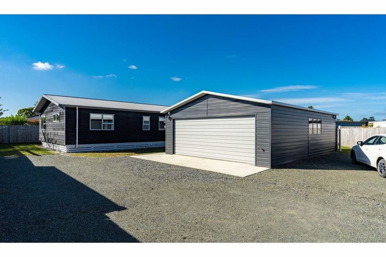 Photo of property in 16b Insley Street, Mangawhai, 0505