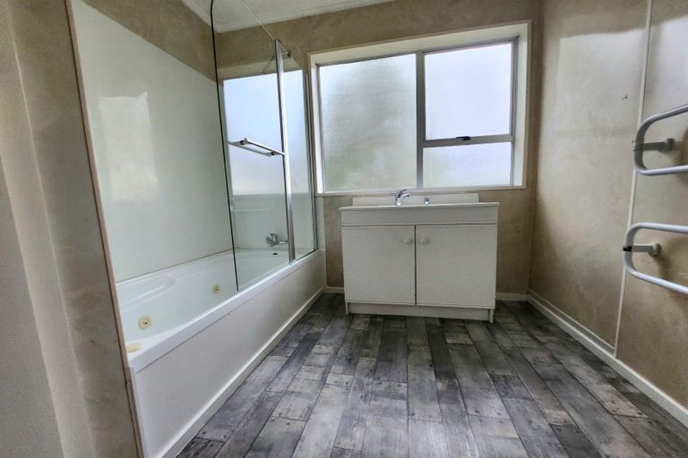 Photo of property in 57 Hull Street, South Hill, Oamaru, 9400