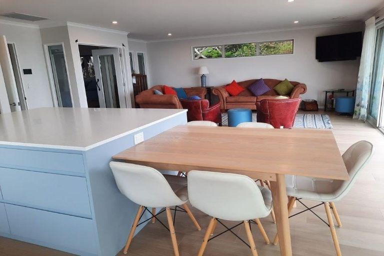 Photo of property in 59 Saint Andrews Hill Road, Mount Pleasant, Christchurch, 8081