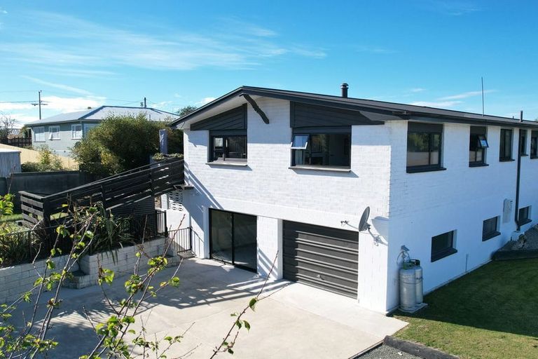 Photo of property in 42a Gordon Street, Weston, Oamaru, 9401