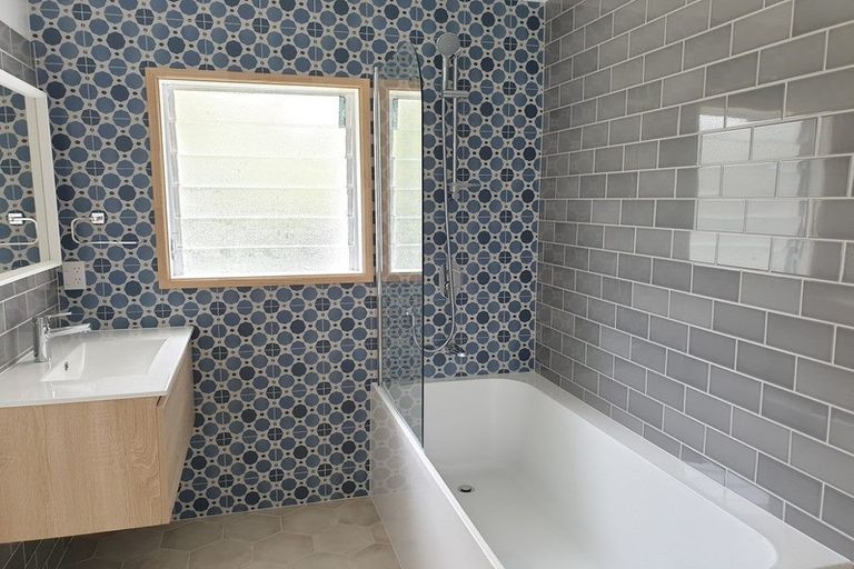 Photo of property in 29 Roberta Avenue, Glendowie, Auckland, 1071