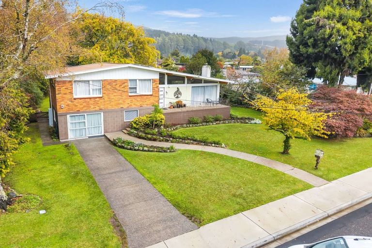 Photo of property in 57 Barnard Road, Fairy Springs, Rotorua, 3015