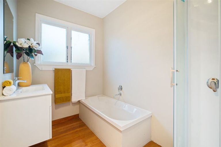 Photo of property in 1/19 Moreland Avenue, Papanui, Christchurch, 8053