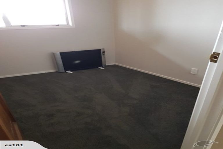 Photo of property in 70a Red Hill Road, Red Hill, Papakura, 2110