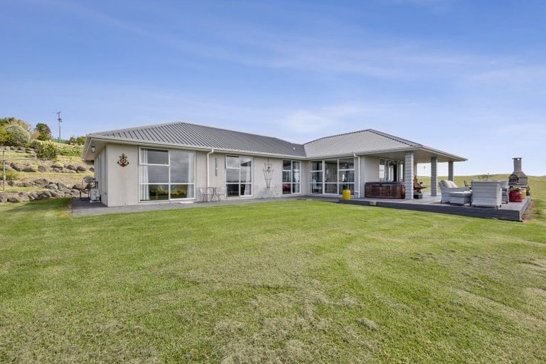 Photo of property in 281 Linton Road, Maungaturoto, 0583