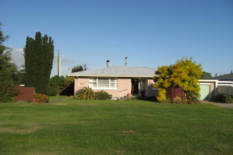 Photo of property in 3 Le Fleming Street, Darfield, 7510