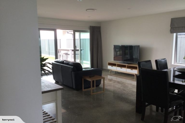 Photo of property in 3 Aparima Place, Awatoto, Napier, 4110