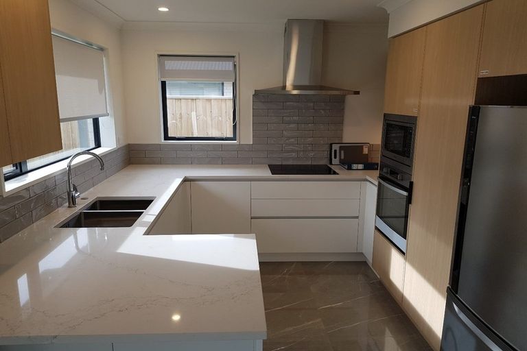 Photo of property in 17 Tutton (pvt) Mews, Rangiora, 7400