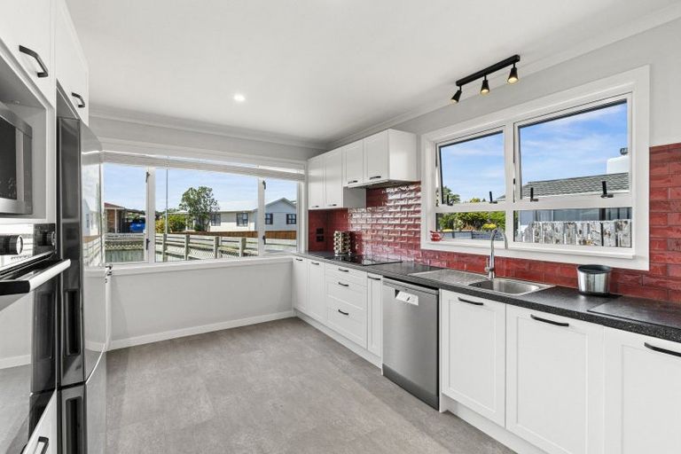 Photo of property in 25 Lindsey Crescent, Springvale, Whanganui, 4501