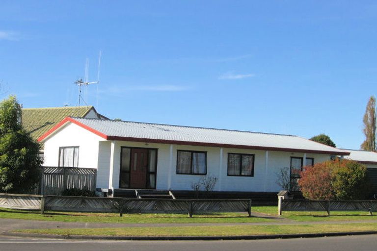 Photo of property in 85 Breckons Avenue, Nawton, Hamilton, 3200