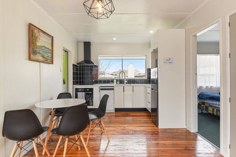 Photo of property in 24 Euan Street, Mangakakahi, Rotorua, 3015