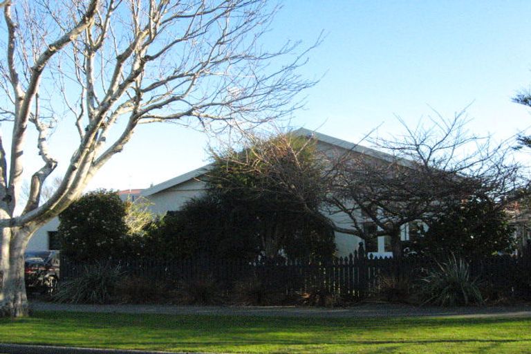 Photo of property in 120 Ritchie Street, Richmond, Invercargill, 9810
