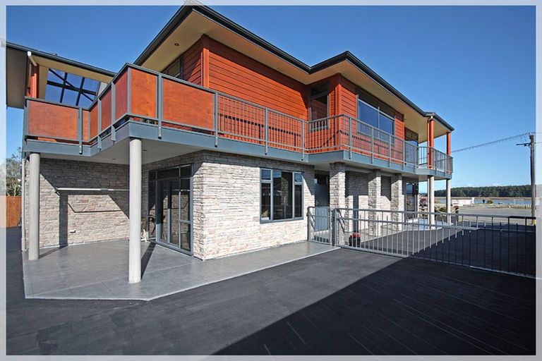 Photo of property in 49 Hartley Street, Foxton Beach, Foxton, 4815