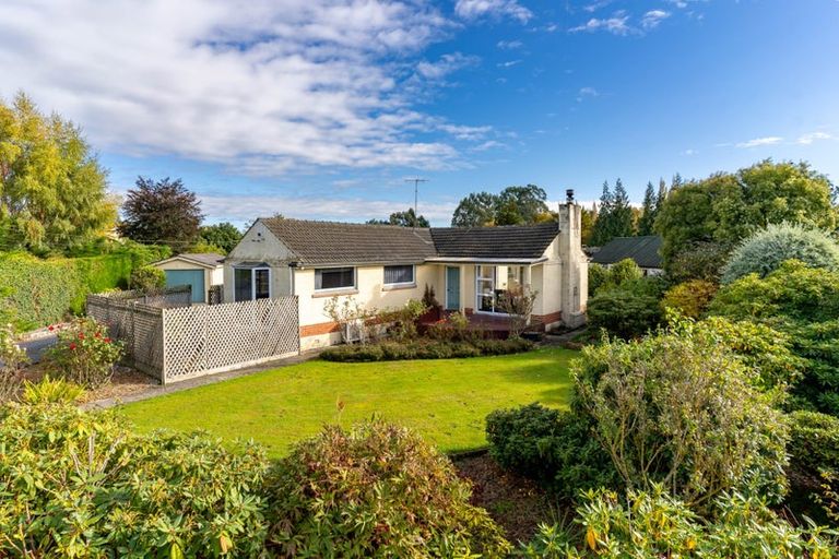 Photo of property in 16 George Street, Milton, 9220