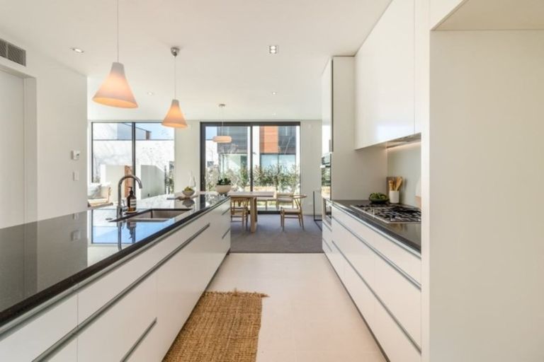 Photo of property in 138e Glandovey Road, Strowan, Christchurch, 8052