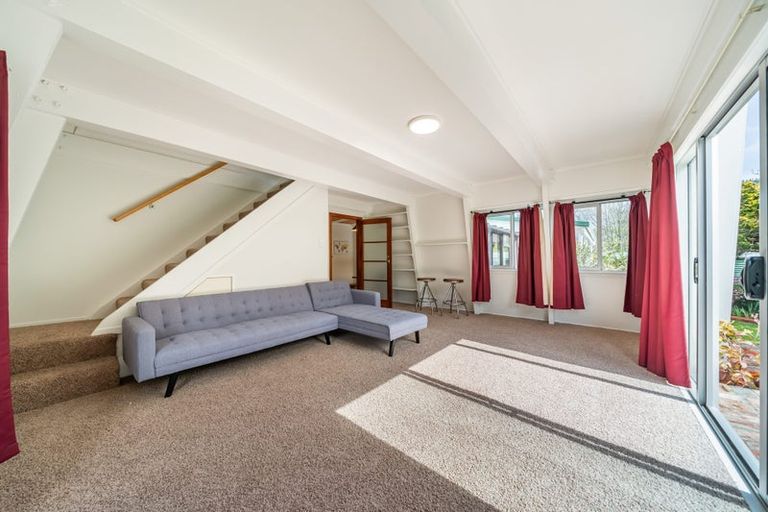 Photo of property in 329a Paekakariki Hill Road, Paekakariki Hill, Porirua, 5381