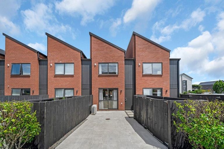 Photo of property in 34 Nils Andersen Road, Whenuapai, Auckland, 0618