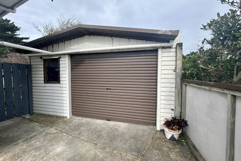 Photo of property in 8 James Street, Plimmerton, Porirua, 5026