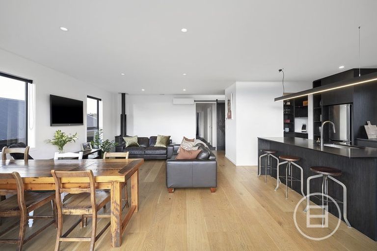 Photo of property in 18 Scurr Terrace, Wanaka, 9305