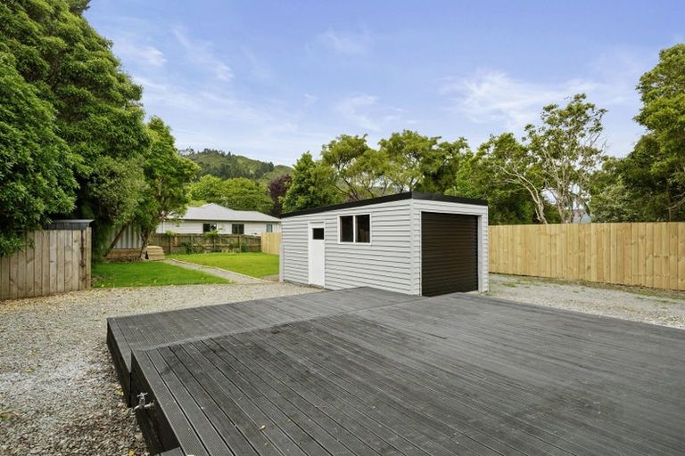 Photo of property in 3 Wood Street, Wainuiomata, Lower Hutt, 5014
