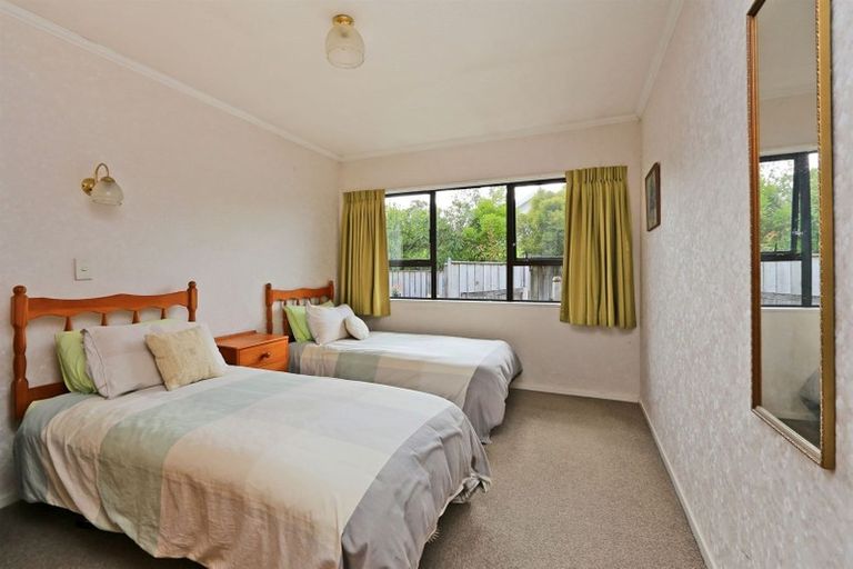 Photo of property in 11a Lennon Grove, Havelock North, 4130