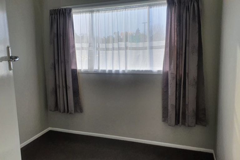 Photo of property in 3/24 Hori Street, Vogeltown, New Plymouth, 4310