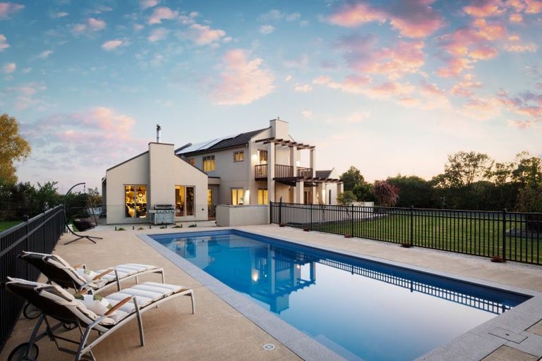 Photo of property in 906d Reid Line East, Bunnythorpe, Palmerston North, 4481