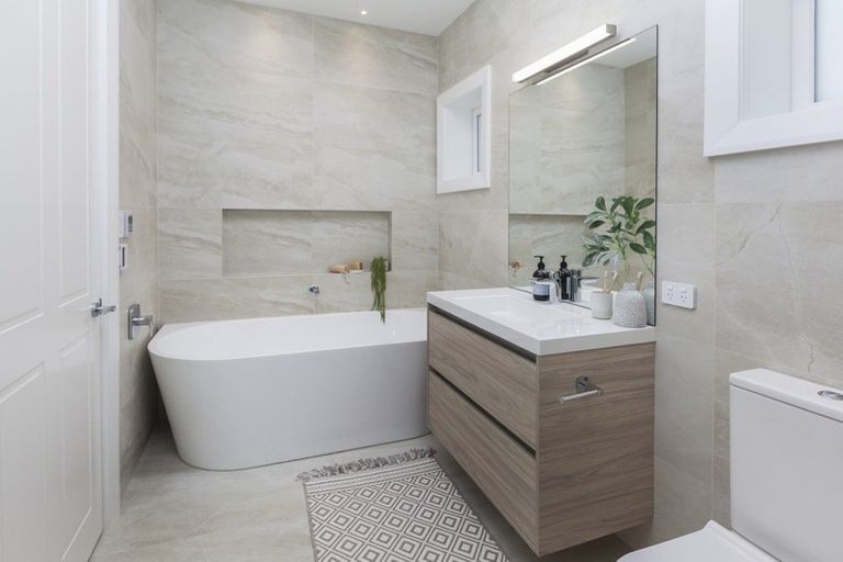 Photo of property in 11b Rhodes Street, Merivale, Christchurch, 8014