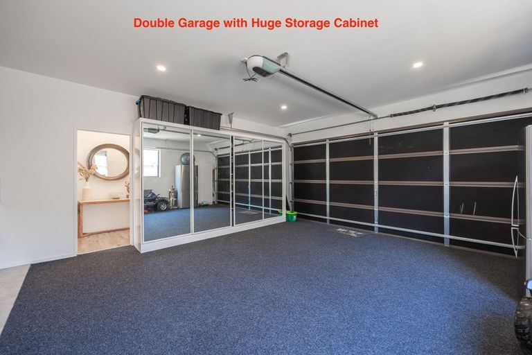 Photo of property in 7 Ropere Street, Kumeu, 0810