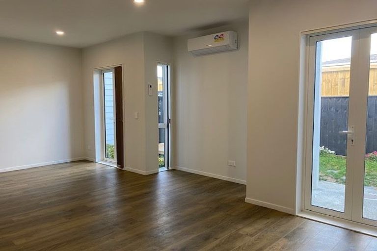 Photo of property in 9 Riroriro Close, Papakura, 2110