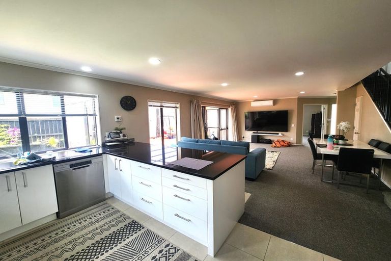 Photo of property in 3 Beros Place, Flat Bush, Auckland, 2016