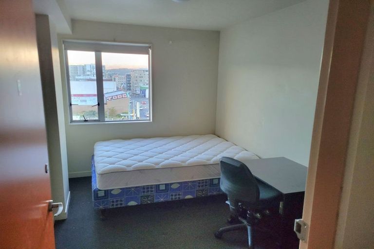 Photo of property in Cube Apartments, 4i/242 Taranaki Street, Mount Cook, Wellington, 6011