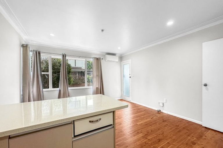 Photo of property in 3/654 Manukau Road, Epsom, Auckland, 1023