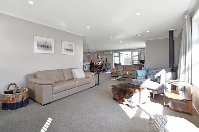 Photo of property in 6 Unwin Place, Twizel, 7901