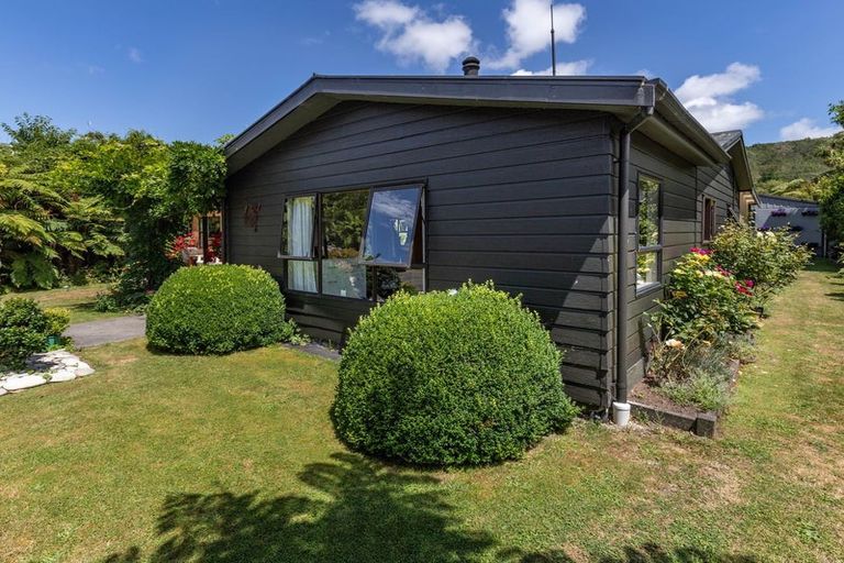 Photo of property in 725 Taylorville Road, Taylorville, Greymouth, 7805