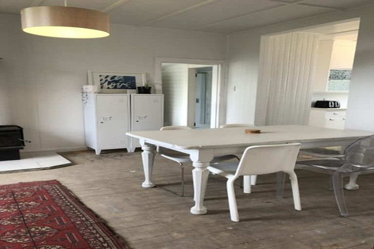 Photo of property in 22a Rangiuia Road, Tolaga Bay, 4077