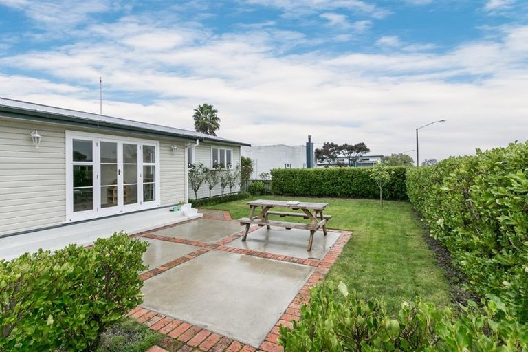 Photo of property in 18 Everest Avenue, Havelock North, 4130