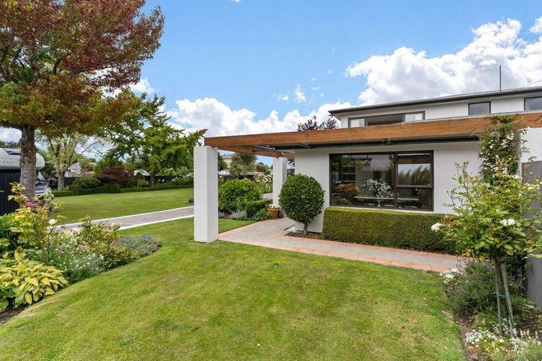 Photo of property in 132b Mcfaddens Road, St Albans, Christchurch, 8052