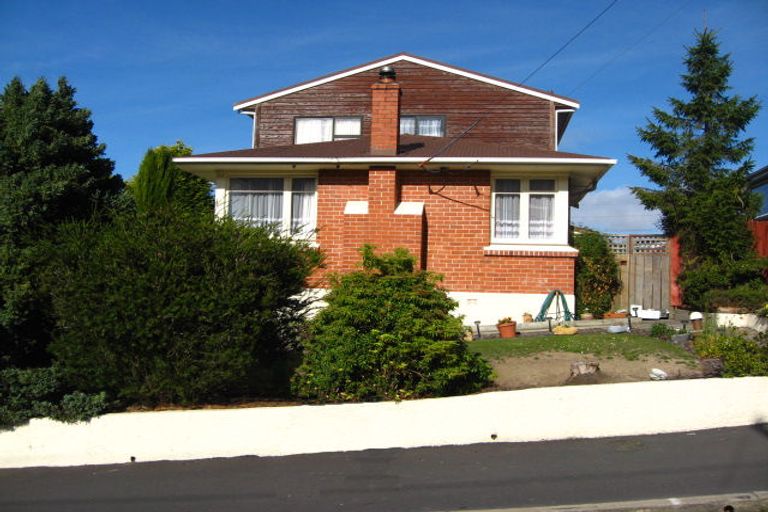 Photo of property in 124 Wakari Road, Helensburgh, Dunedin, 9010