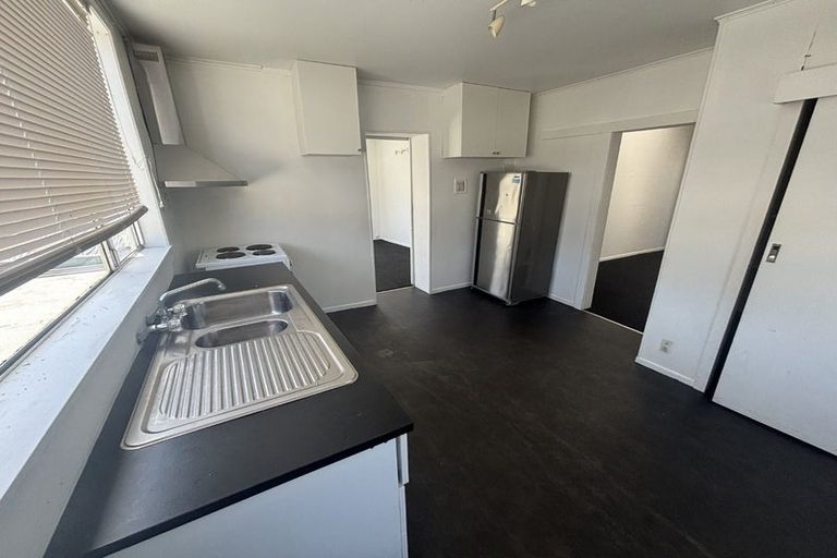 Photo of property in 512 Adelaide Road, Berhampore, Wellington, 6023