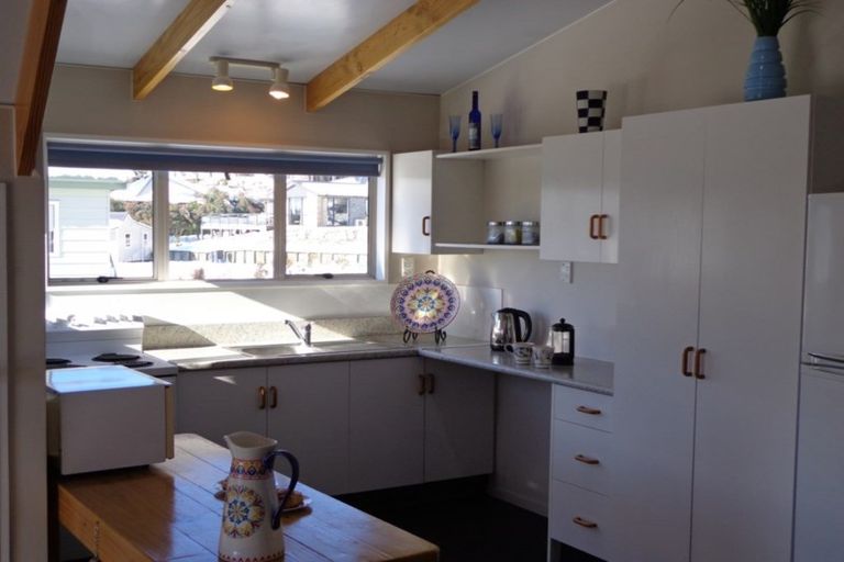 Photo of property in 16 O'neill Place, Lake Tekapo, 7999