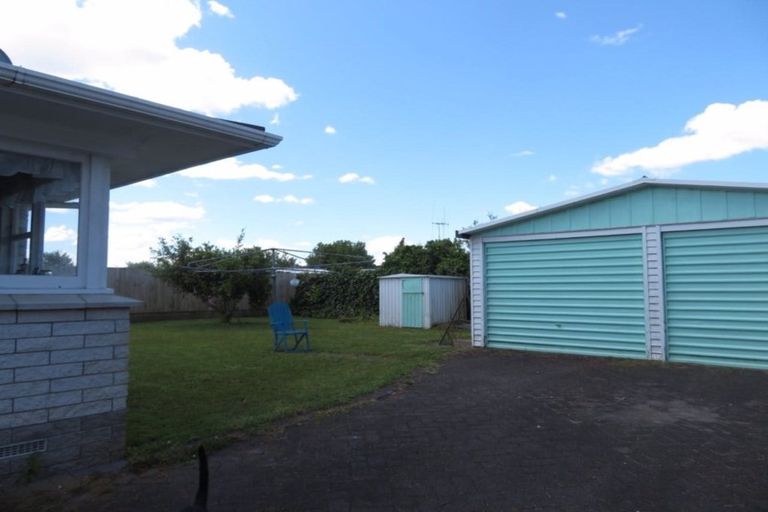 Photo of property in 12 Tanekaha Place, Pukete, Hamilton, 3200