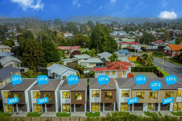 Photo of property in 5/20 Metcalfe Road, Ranui, Auckland, 0612