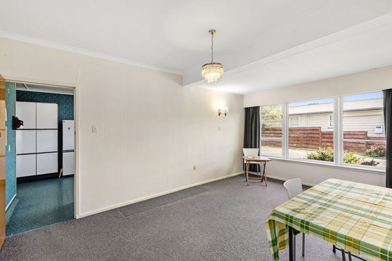 Photo of property in 76 Queens Grove, Hutt Central, Lower Hutt, 5010