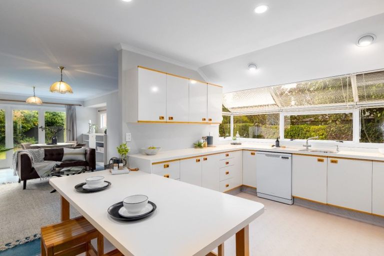 Photo of property in 22 Braithwaite Street, Ilam, Christchurch, 8041