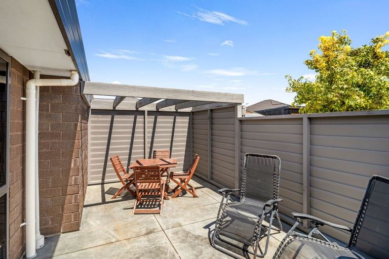 Photo of property in 47 Geneva Terrace, Kelvin Grove, Palmerston North, 4414