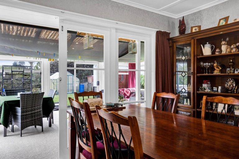 Photo of property in 234 Bridge Street, Eltham, 4322