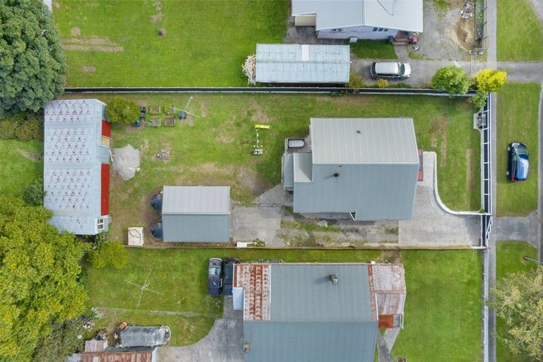 Photo of property in 22 Percy Avenue, Stratford, 4332